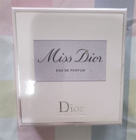 miss dior morado